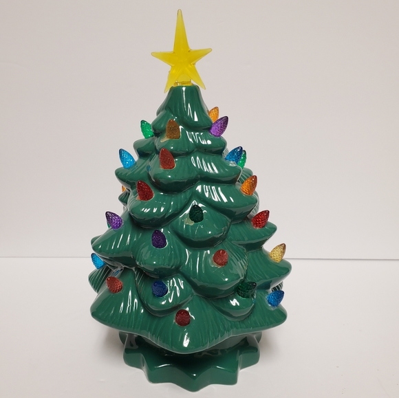 Ceramic Lighted Xmas Tree - Picture 4 of 14